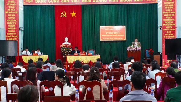 HĐND XÃ ĐÔNG TRÀ BỒNG KHÓA I KHAI MẠC KỲ HỌP THỨ TƯ (KỲ HỌP CUỐI NĂM 2025)